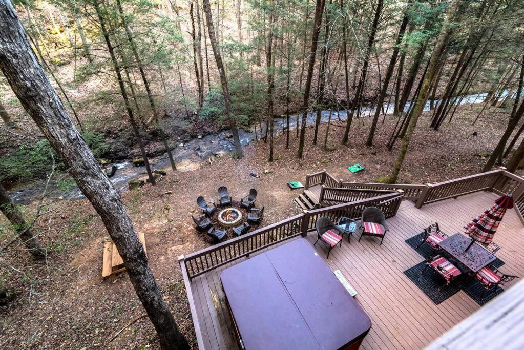 Private Creekside Cabin+Hot Tub,Pool Table, & Pets Ellijay Εξωτερικό φωτογραφία